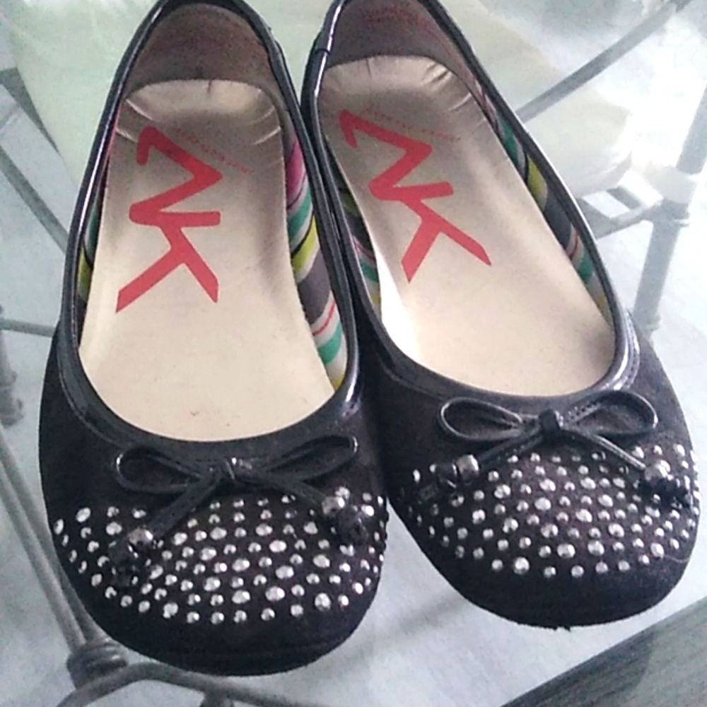 Black bling flats